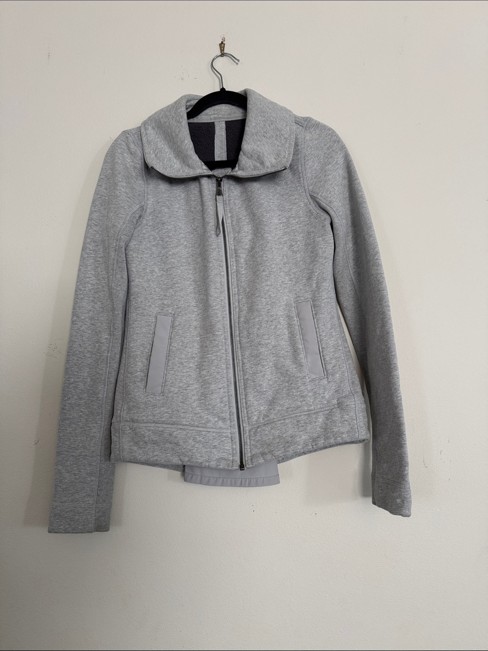 lululemon athletica Light Gray Full-Zip Bomber Jacket